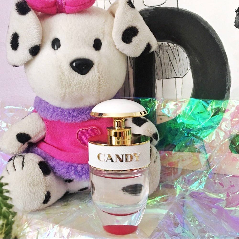 🆕 PRADA CANDY KISS PARFUM🌸